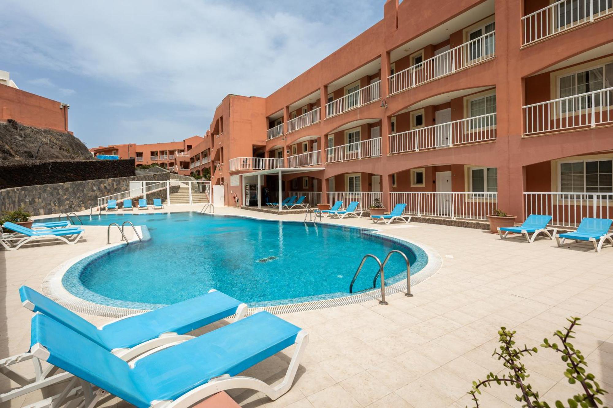 Home2Book Sea View & Terrace Escape, Playa Paraiso กอสตากาลมา ภายนอก รูปภาพ